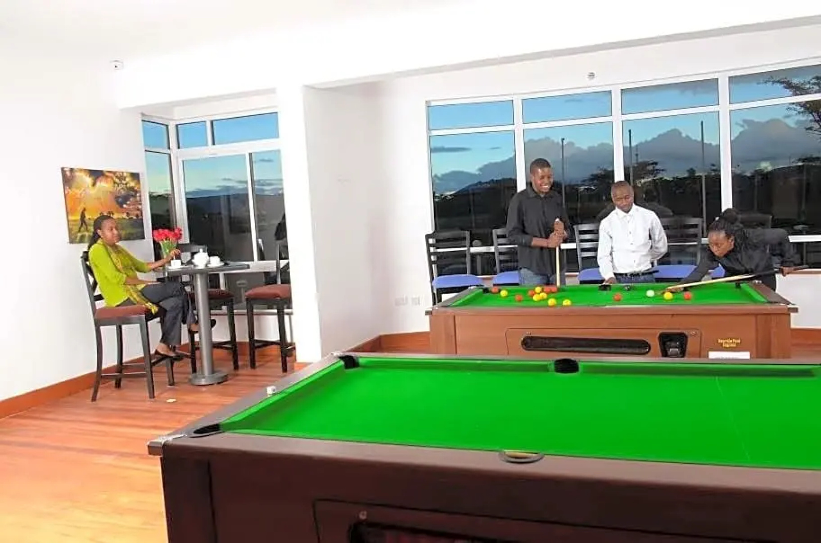 Greenpark Sundowner Hotel