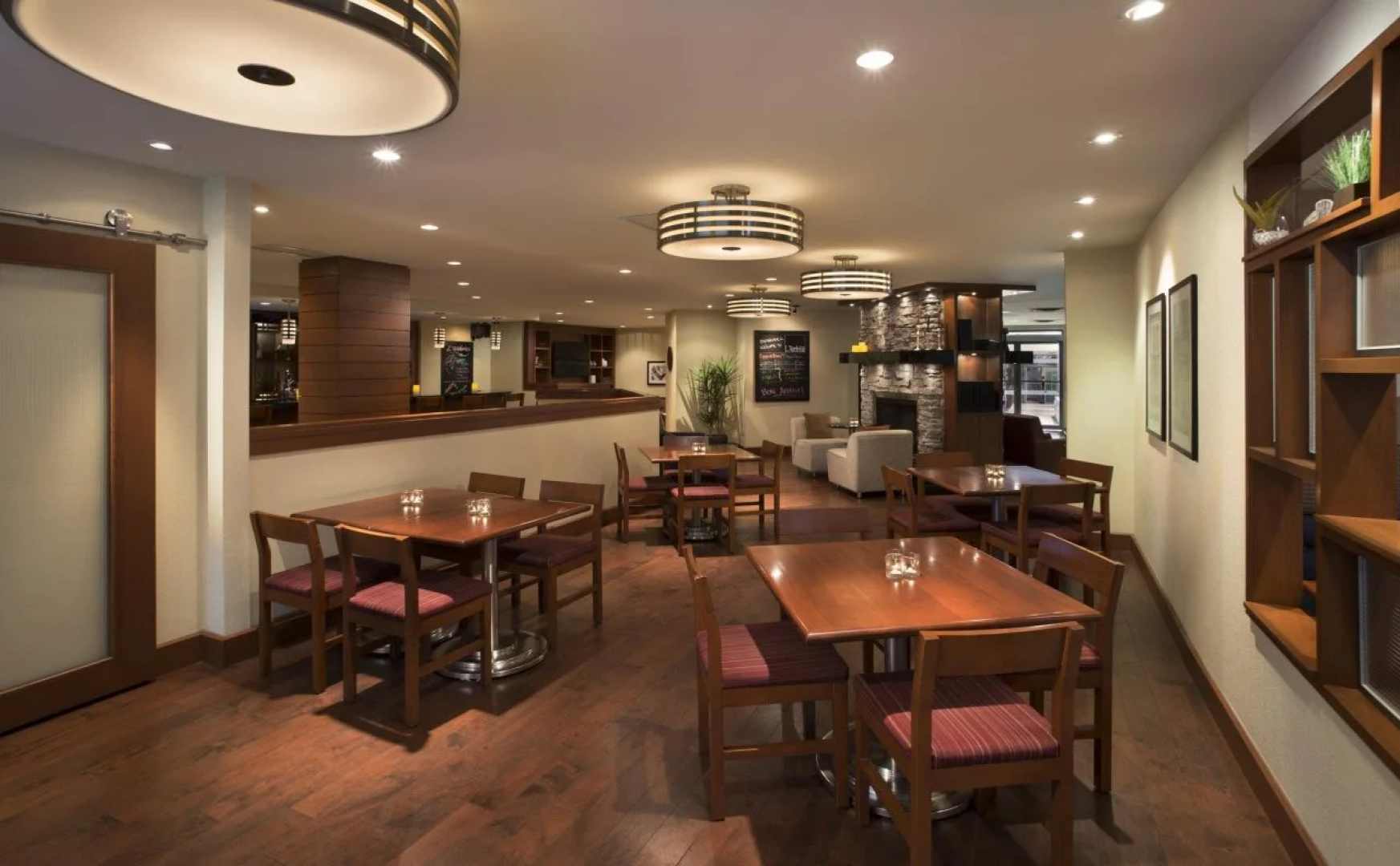 Four Points By Sheraton Gatineau-Ottawa