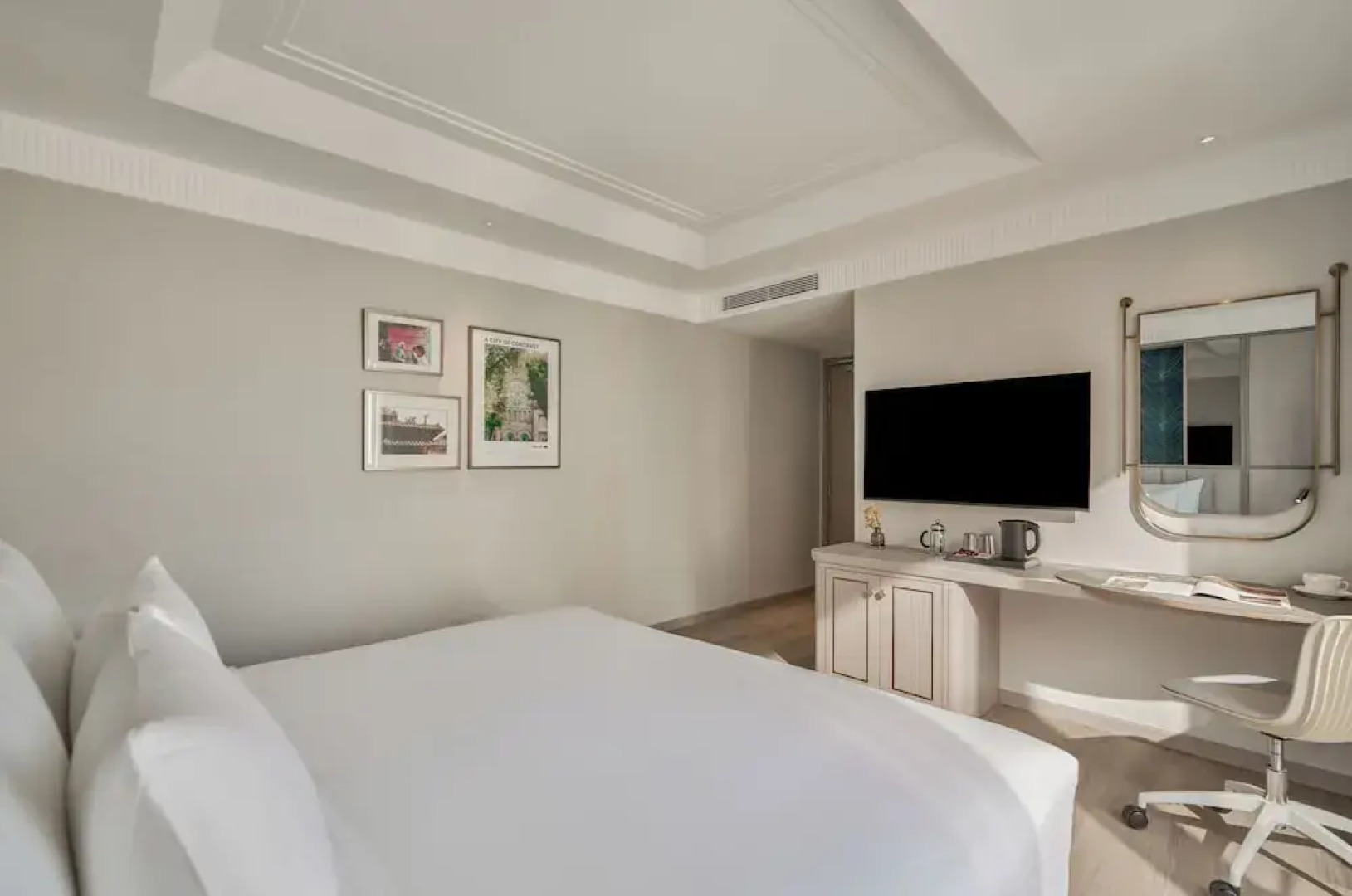 La Siesta Premium Saigon Central