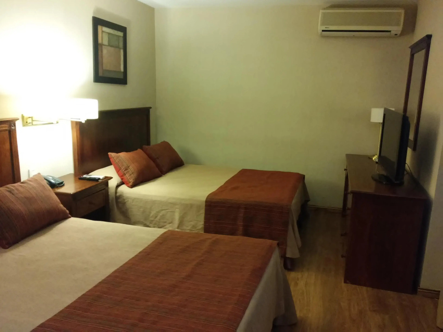 Howard Johnson by Wyndham San Pedro