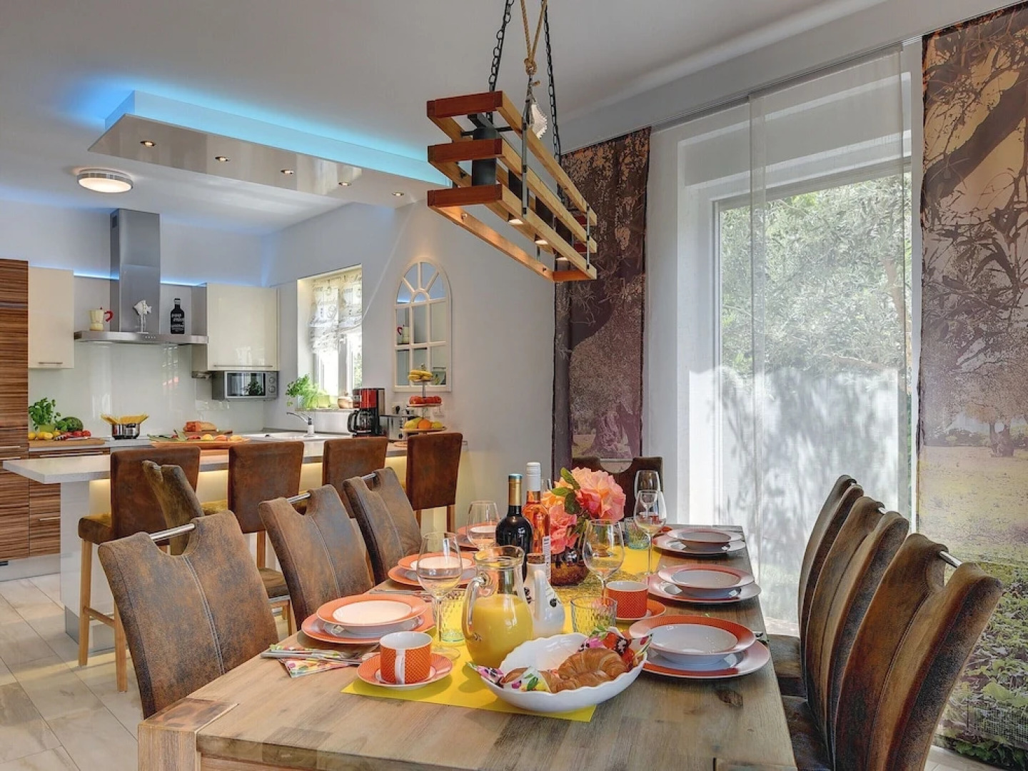 Villa in Novigrad With Pool Near Beach