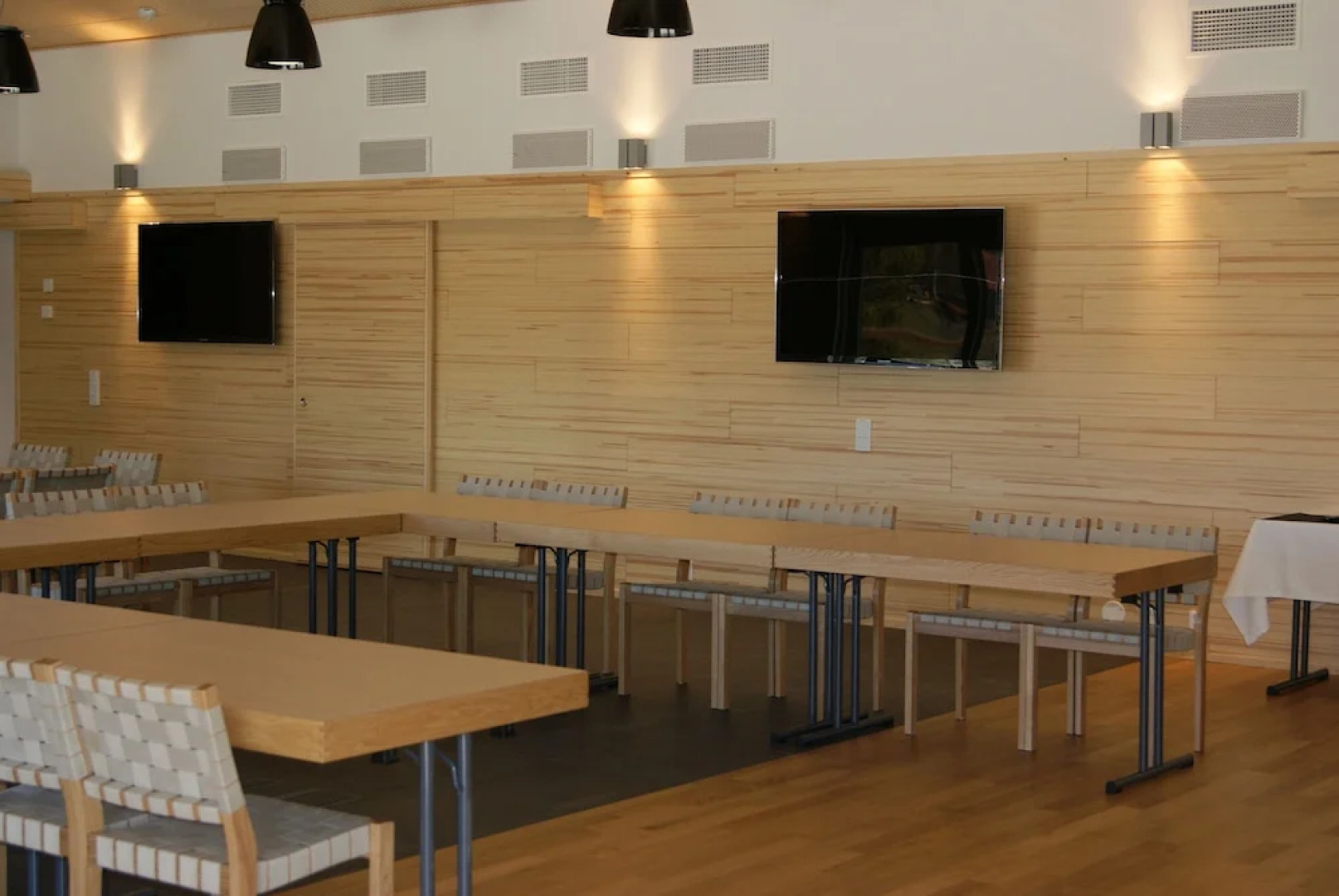 Hyvinvointi- ja Elämyskeskus Helmiranta