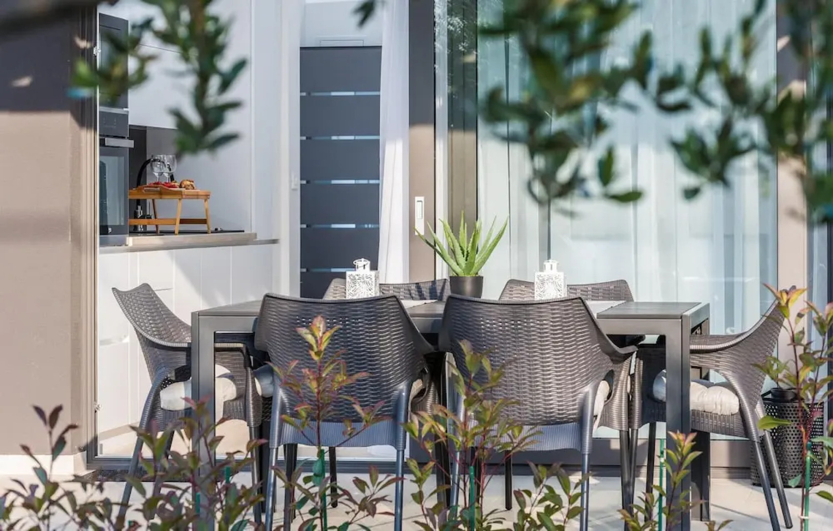 Awesome Home in Zdrelac with Outdoor Swimming Pool, Hot Tub, 3 Bedrooms