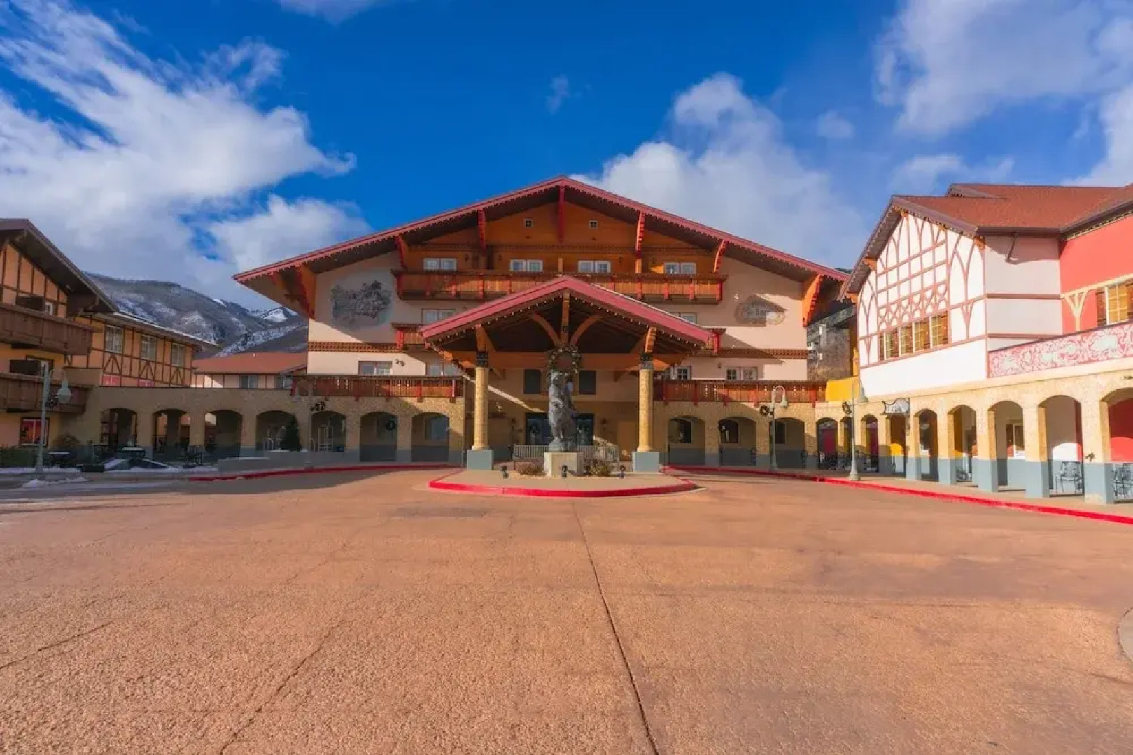 Villa 2055 2 Queen Beds - 1 Bedroom 1 Bath No Kitchen 1 Villa