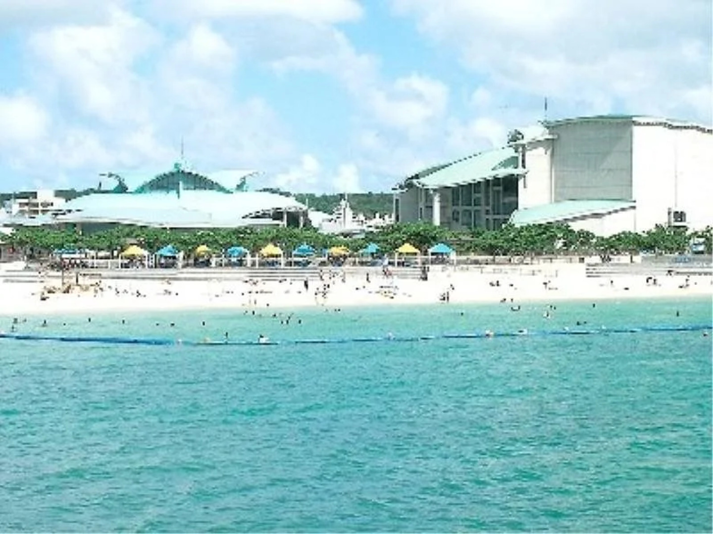 Culture Resort Festone