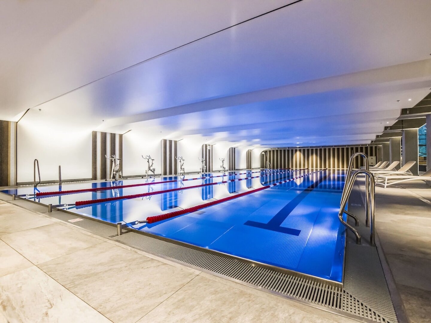 Apartments Feniks by Renters