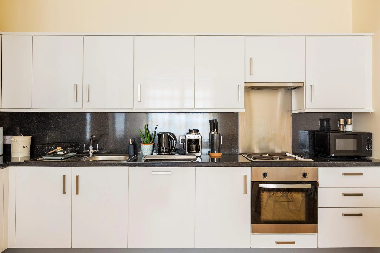 Pure Panorama Apartments