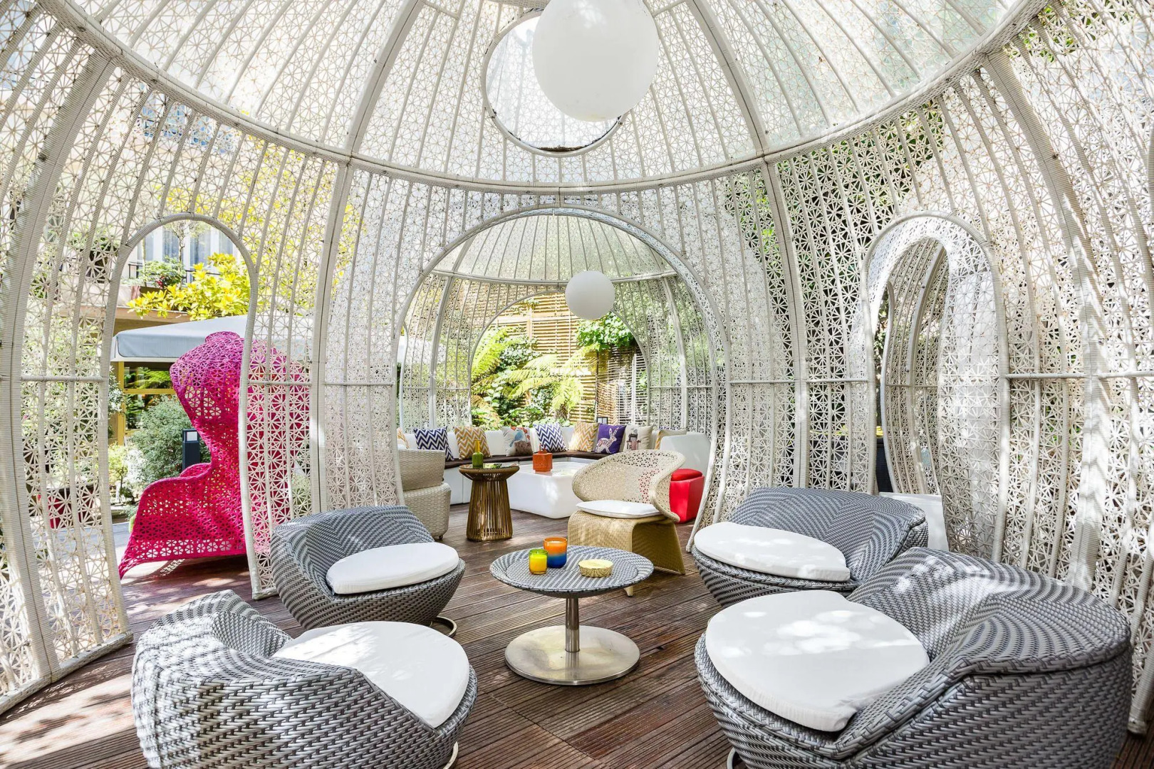 Atala Champs-Elysées