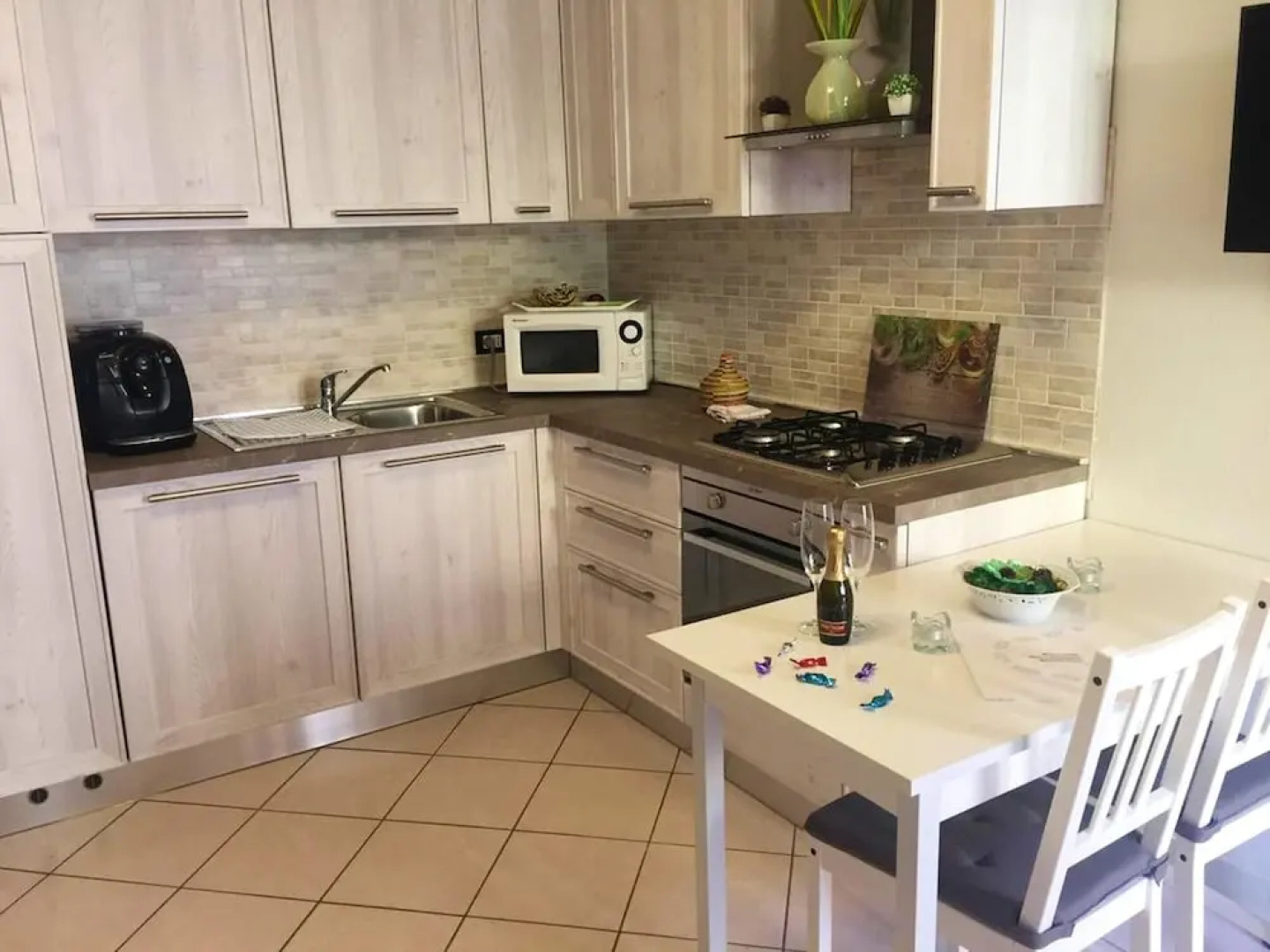 Apartment With one Bedroom in Polpenazze del Garda, With Shared Pool, Enclosed Garden and Wifi - Near the Beach