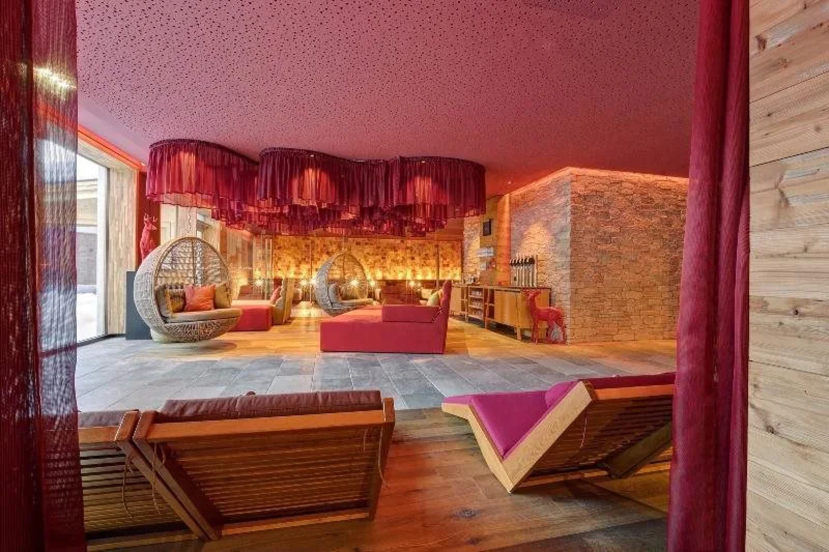 Leading Family Hotel  Resort Dachsteinknig