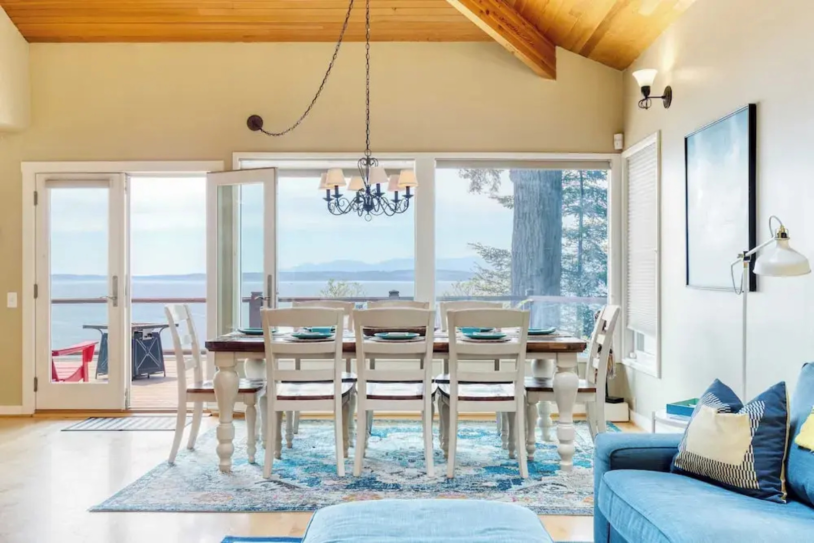 Barranco by Avantstay Stairway to Beach + Views