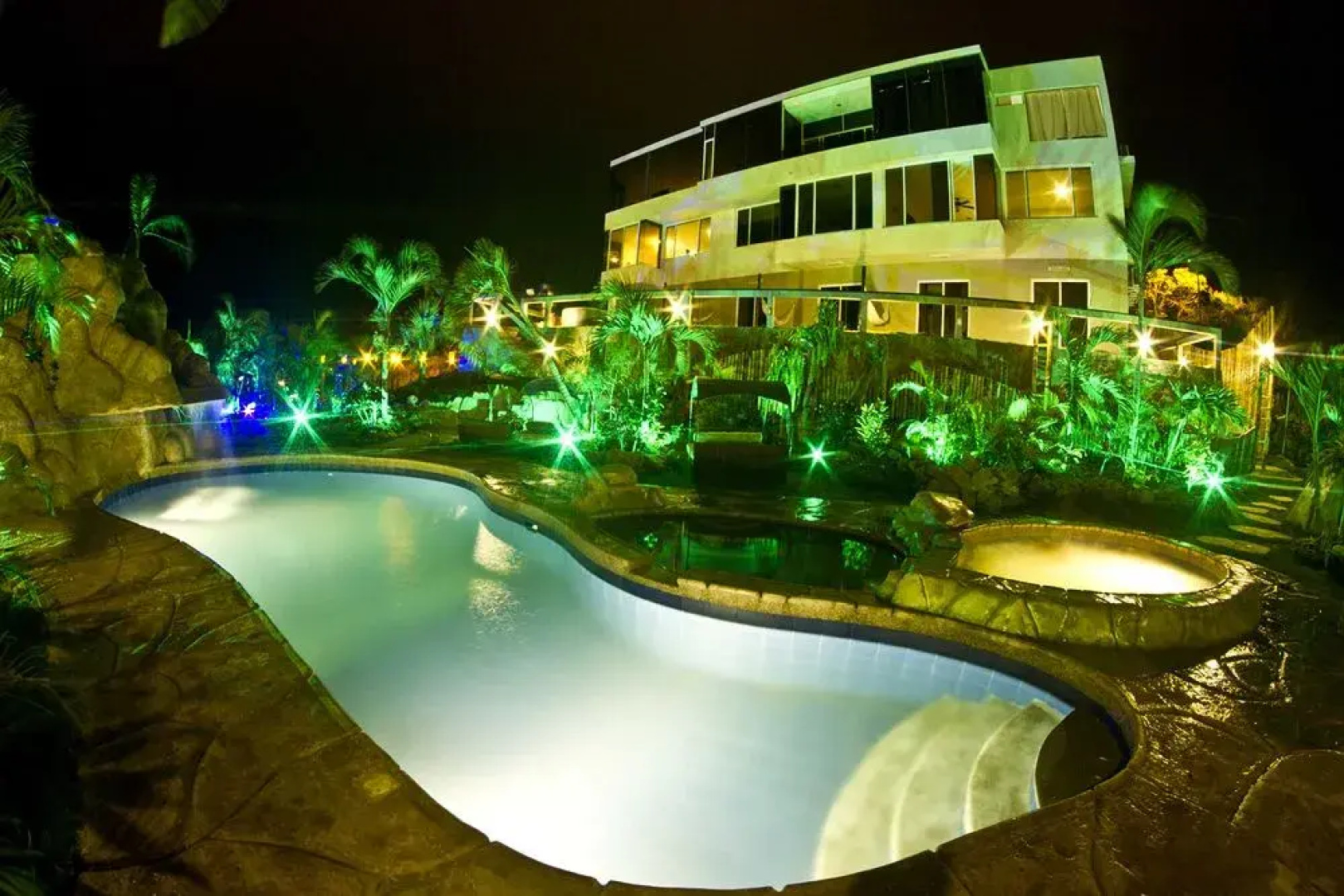 ME Hotel in Montañita Estates