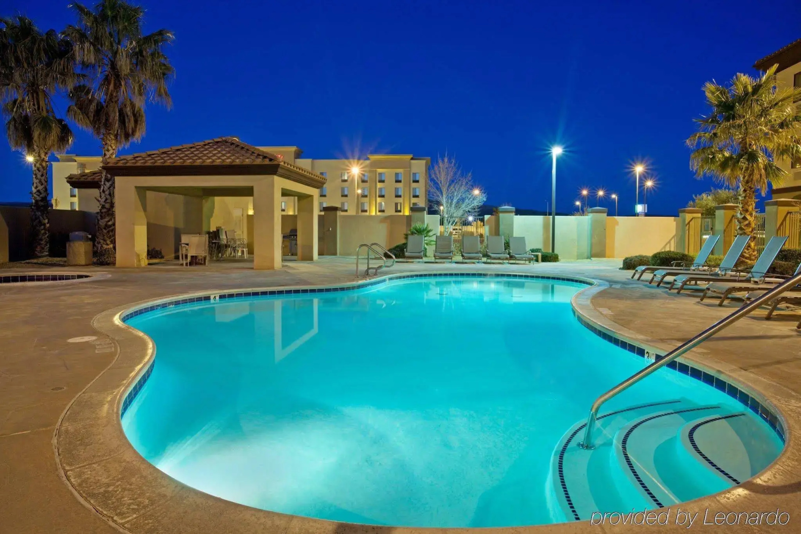 Holiday Inn Express Hotel & Suites Barstow-Outlet Center by IHG