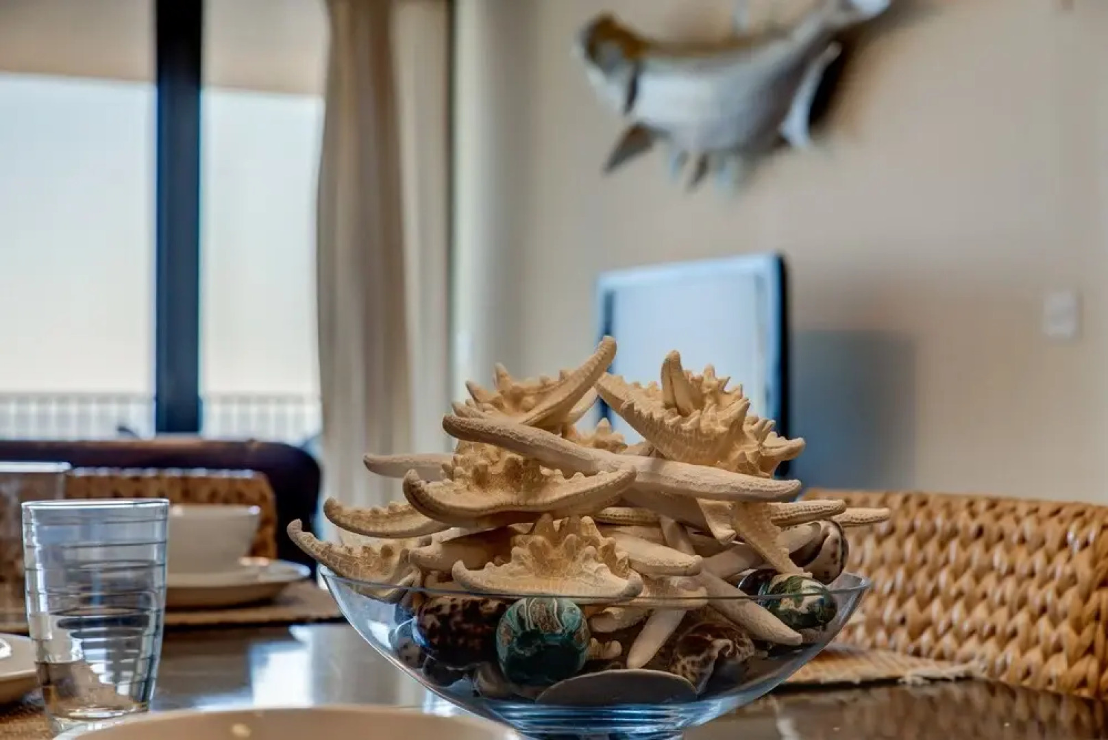 Holiday Isle Unit #307 - Gulf Front! No Roads To Cross. Covered Parking, Fitness Center, Tennis Courts, And Wifi 3 Bedroom Condo by Redawning