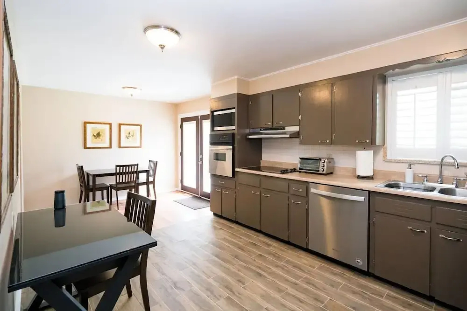 The Costilla Concert Connection Fiddler's Green