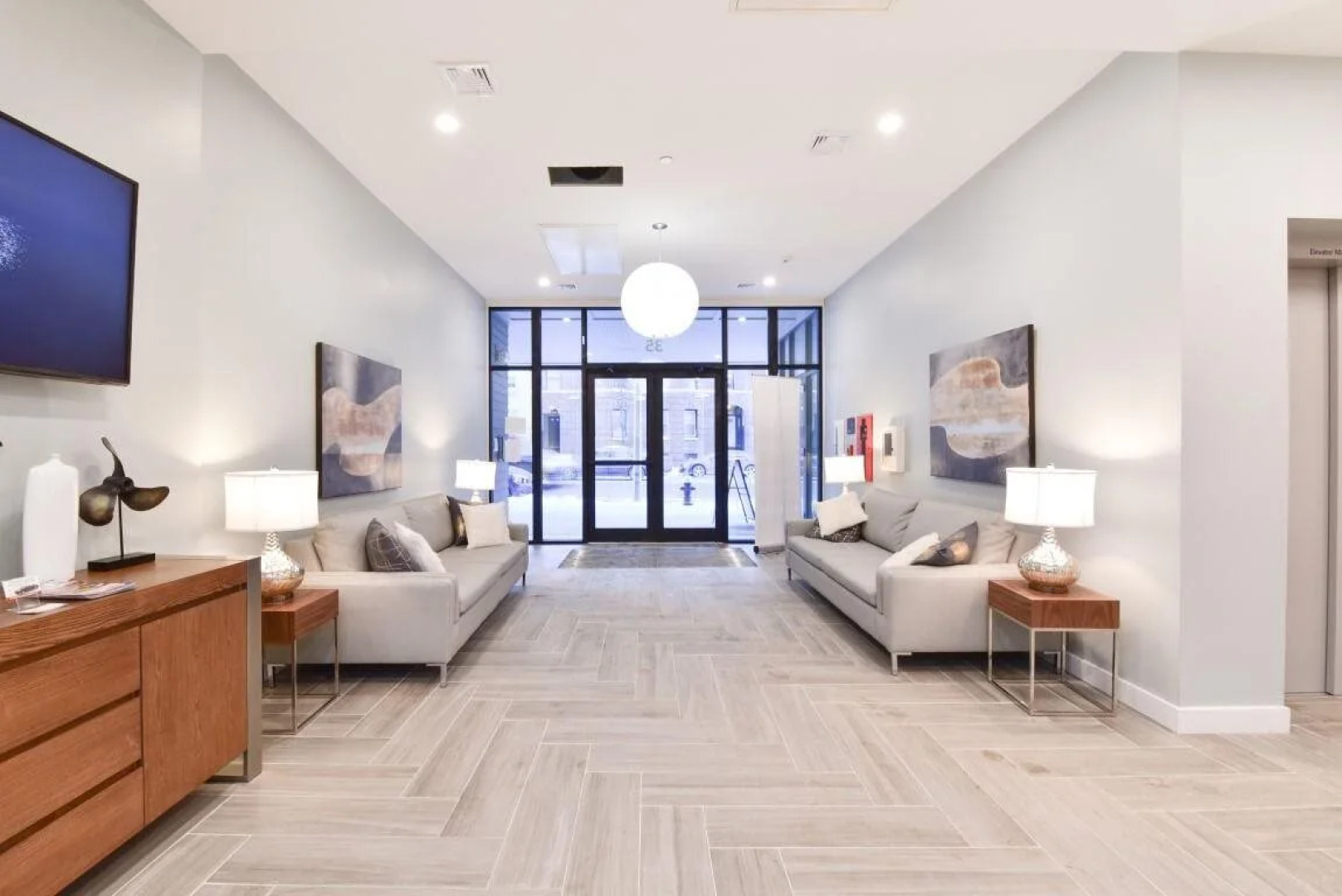 Global Luxury Suites at Longwood