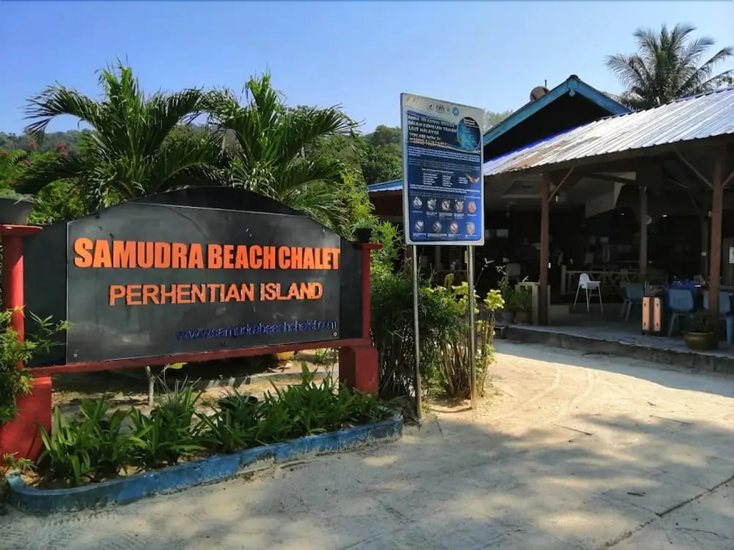 Samudra Beach Chalet