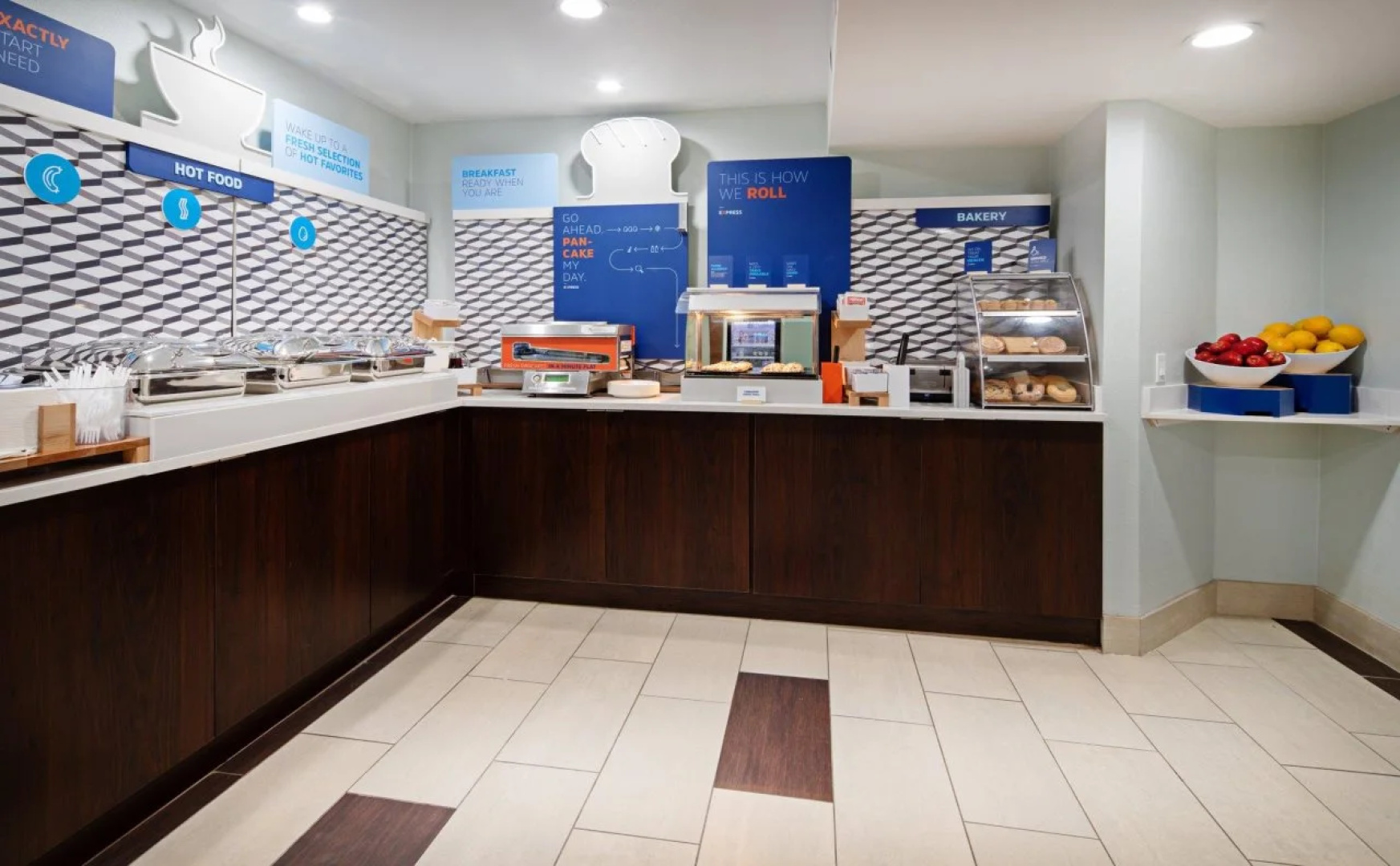 Holiday Inn Express & Suites Watsonville by IHG