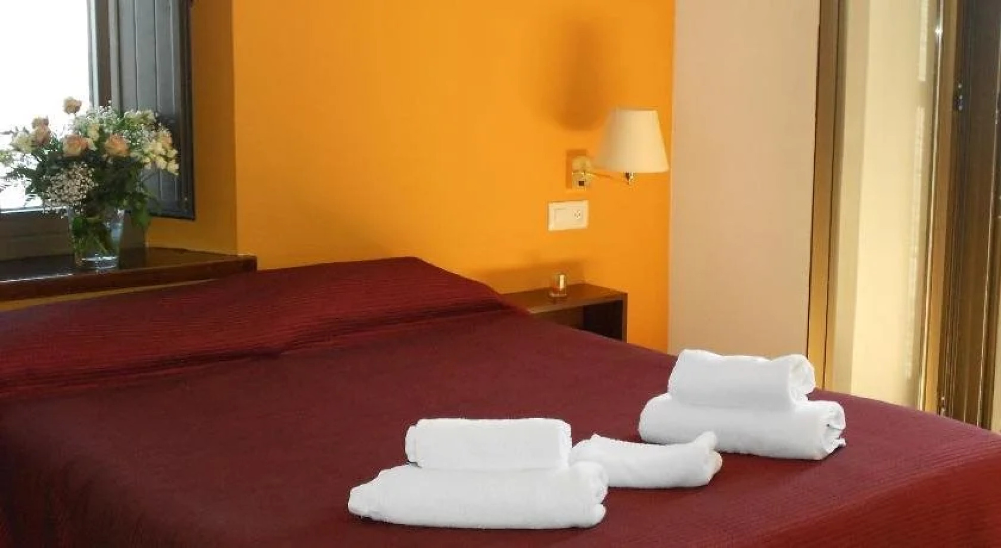 Santuari de la Salut de Sant Feliu de Pallerols