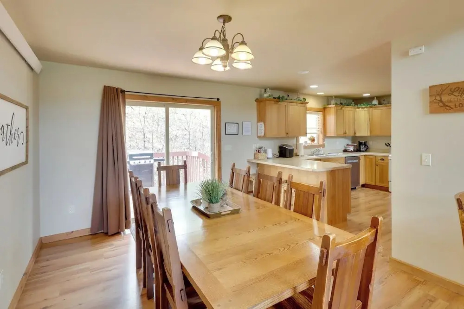 Cabin w/ On-site Trails - 15 Miles to Mt Rushmore!