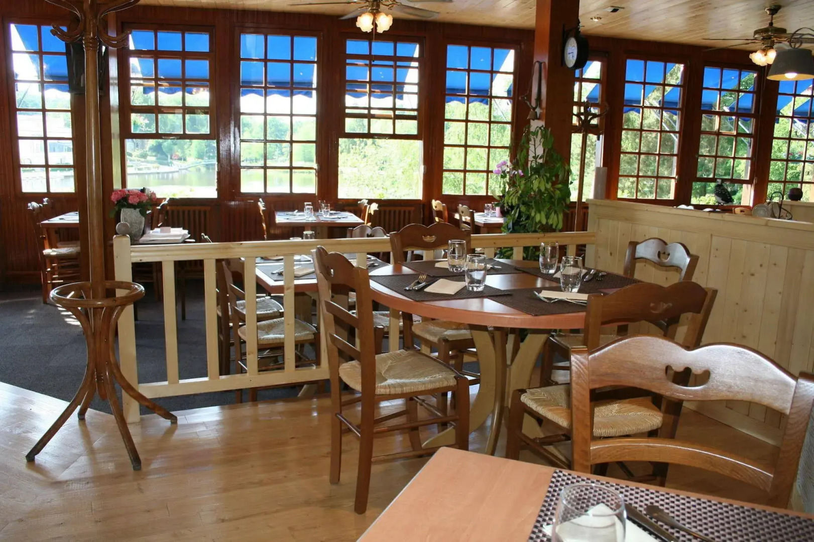 La Potinière Du Lac