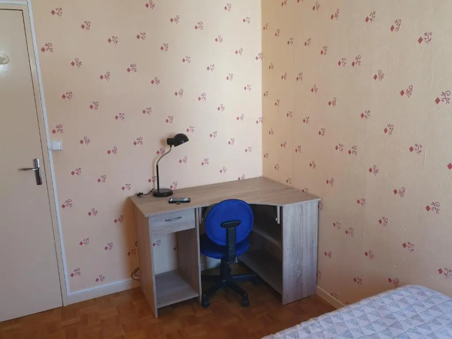 Dans grand appart de 113m2 proche Paris