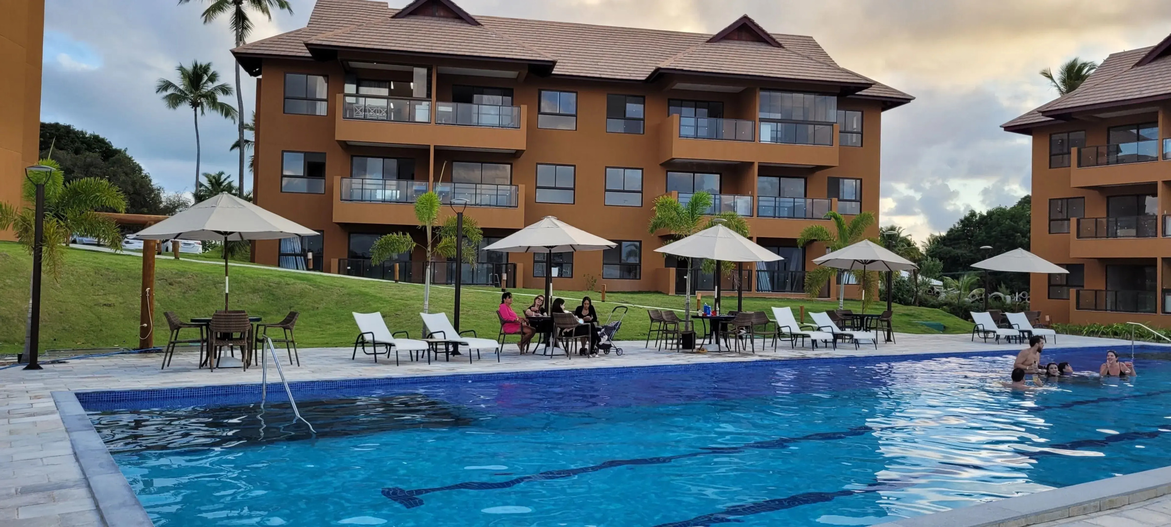 Flat 204 - Eco Resort Bloco 2  Colina