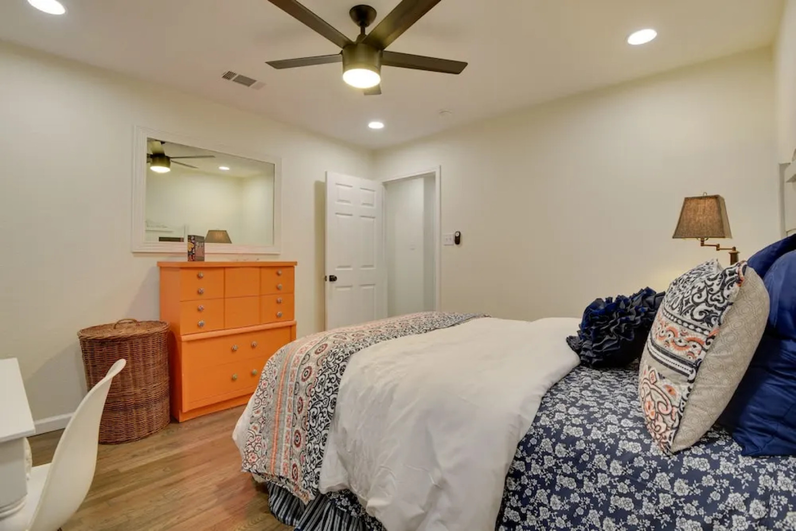 Updated Granbury Home in Historic District!