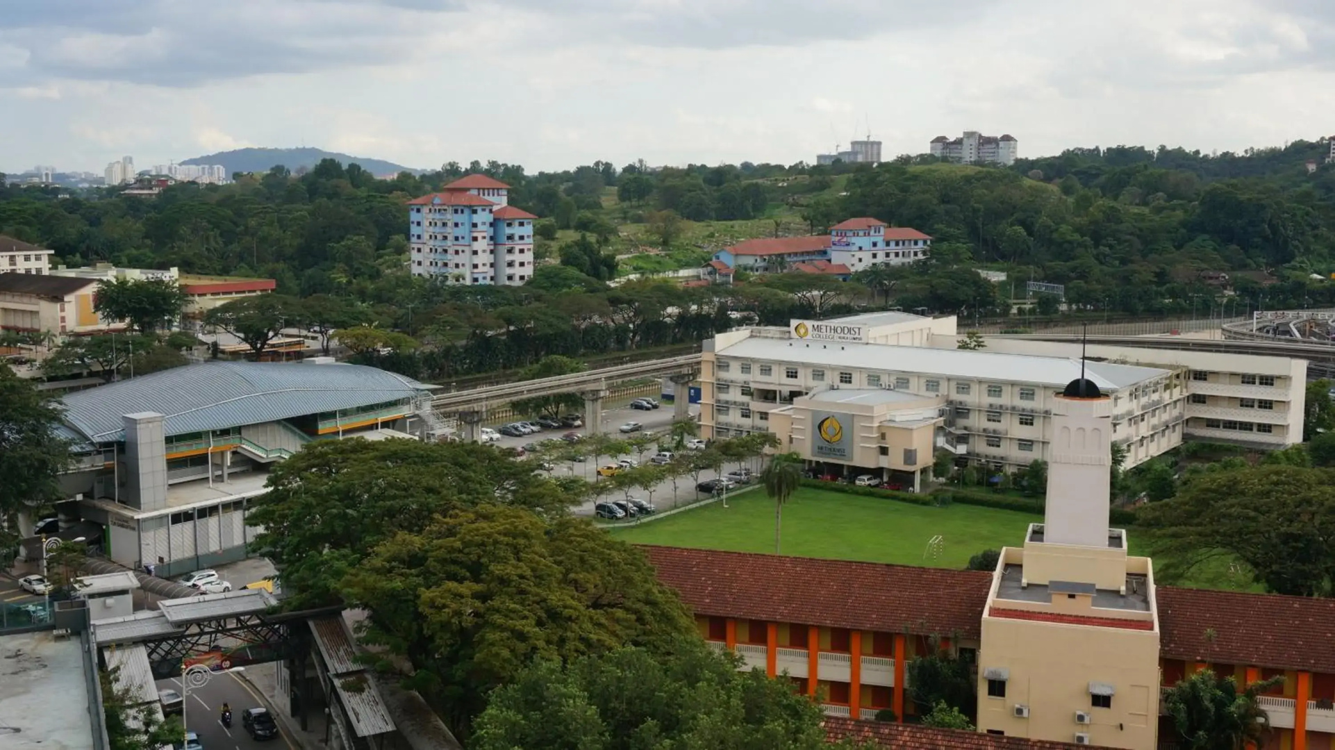 Summer View Hotel