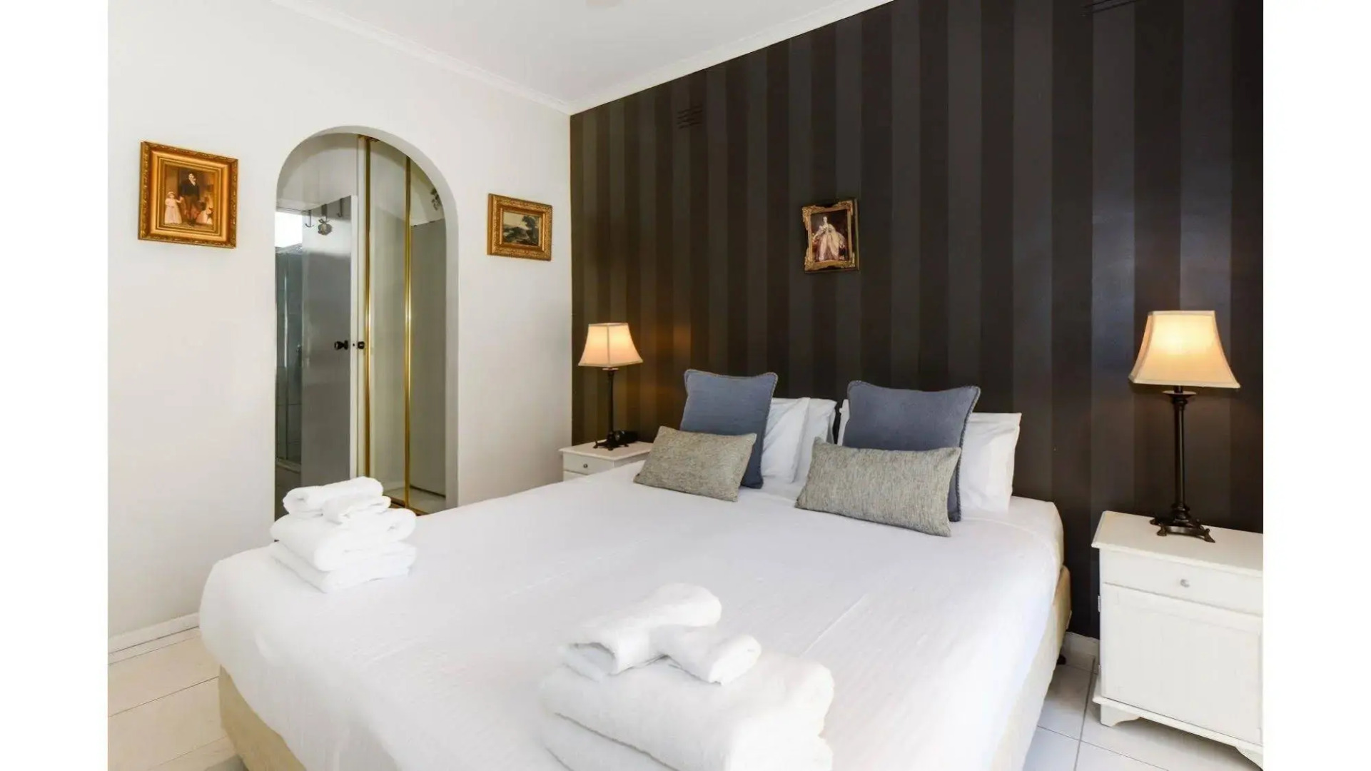 Boutique Stays - Brighton Rose