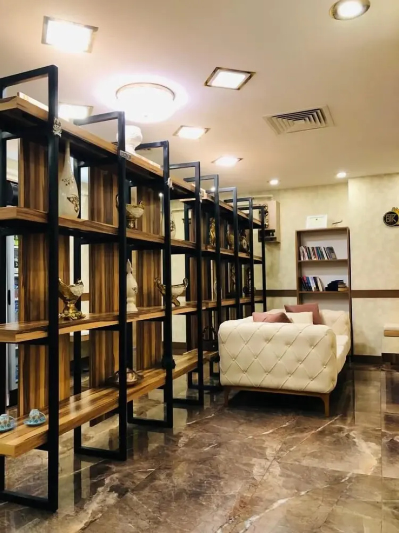 10 Numara Gold Suit Otel