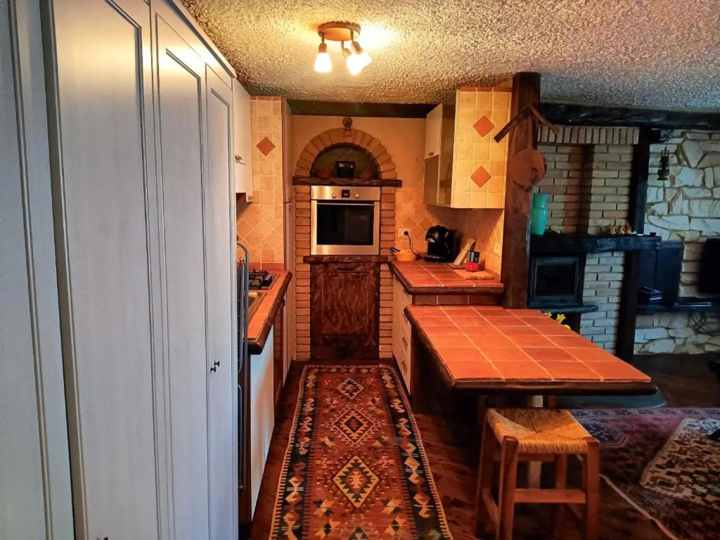 2 bedrooms chalet with enclosed garden and wifi at Gratillon