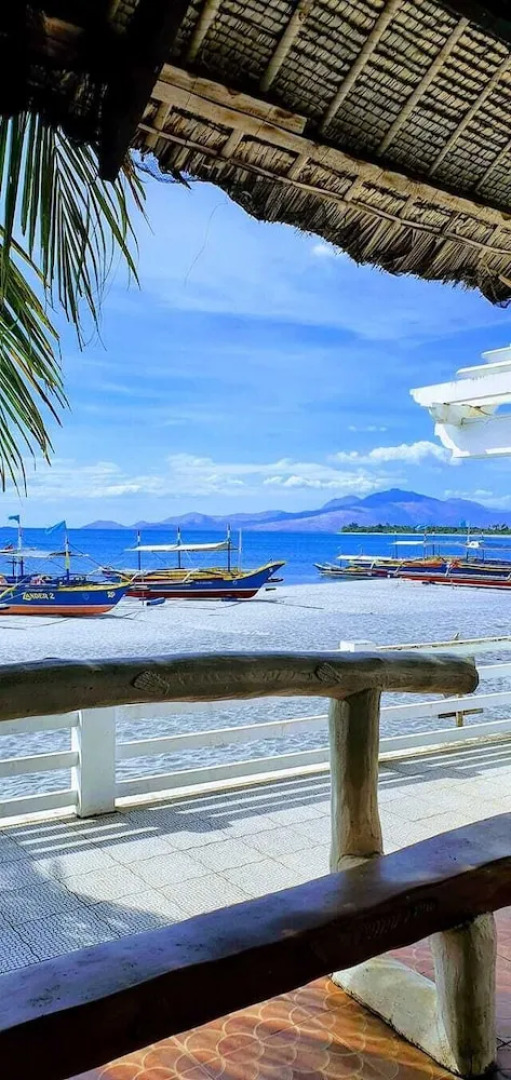 Phi-Phi Beach Hotel and Island Resort