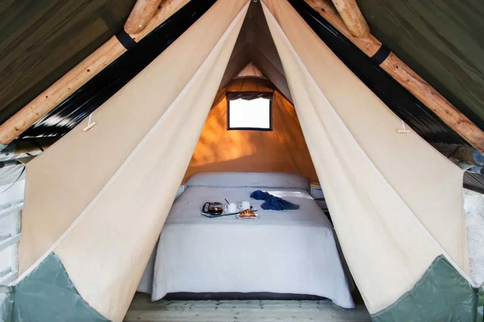 Camping Torre de la Mora