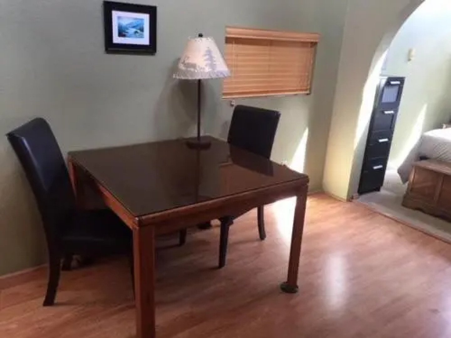 Waveseeker, Homes at White Salmon