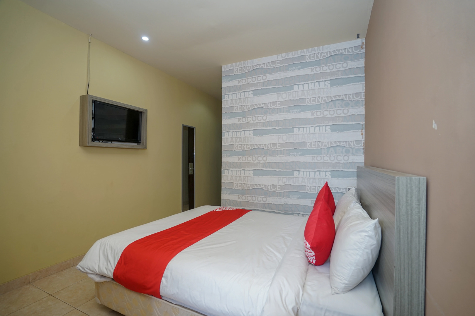 OYO 736 Hotel Best Skip