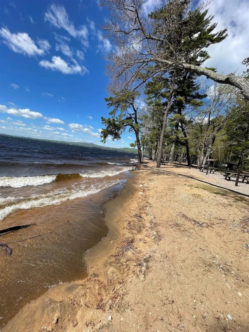 Crooked River Cottage Limit 5 2 Bedroom Cottage by RedAwning