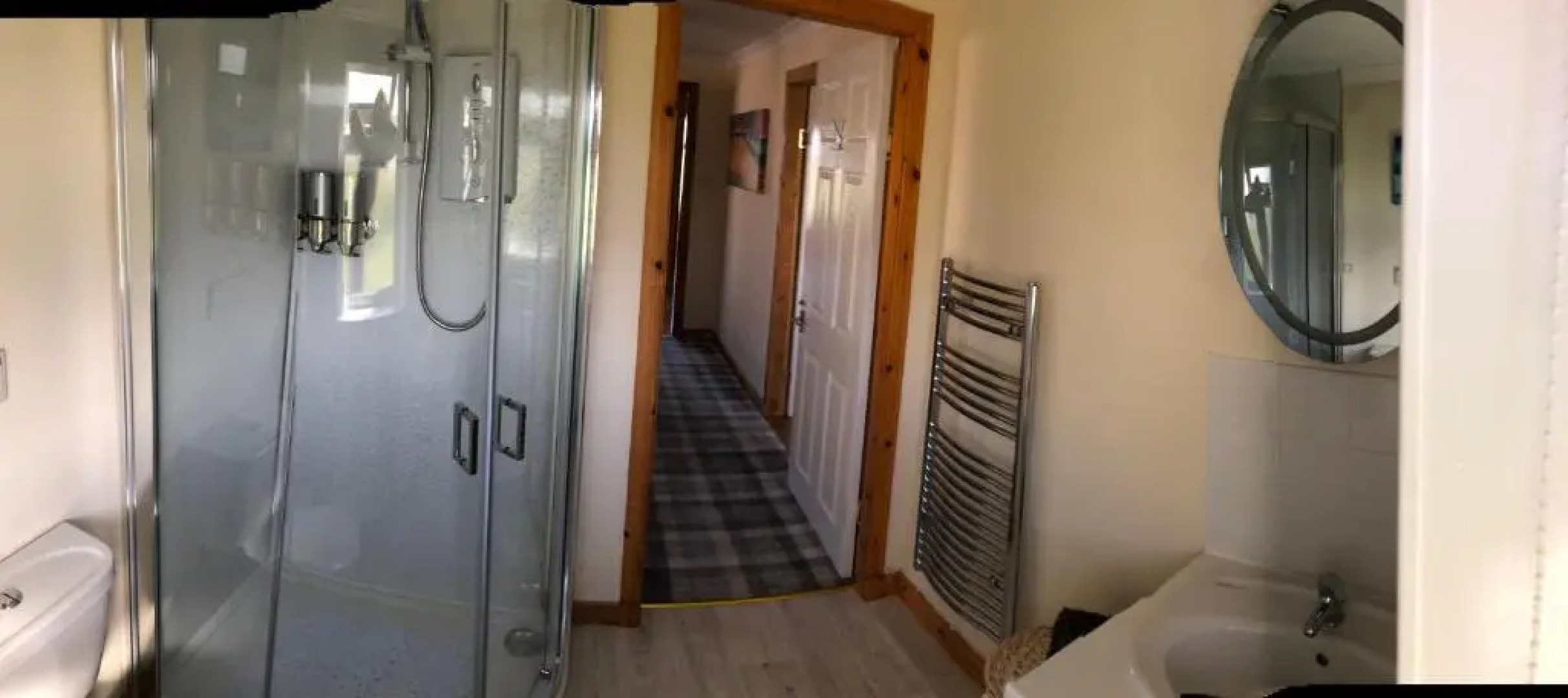 Old School - Exclusive 5 Room private suite