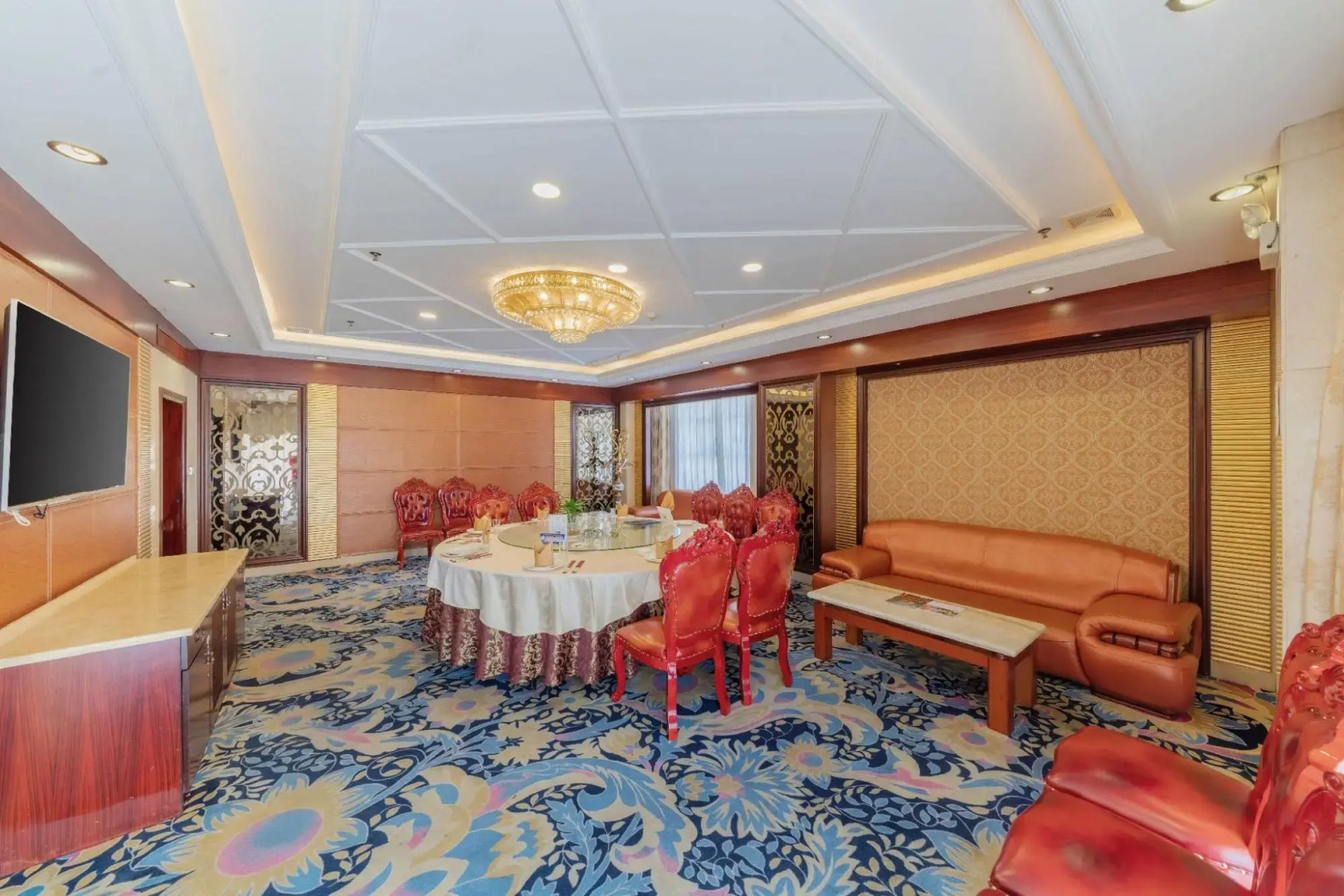 Yangjiang Changjiang International Hotel