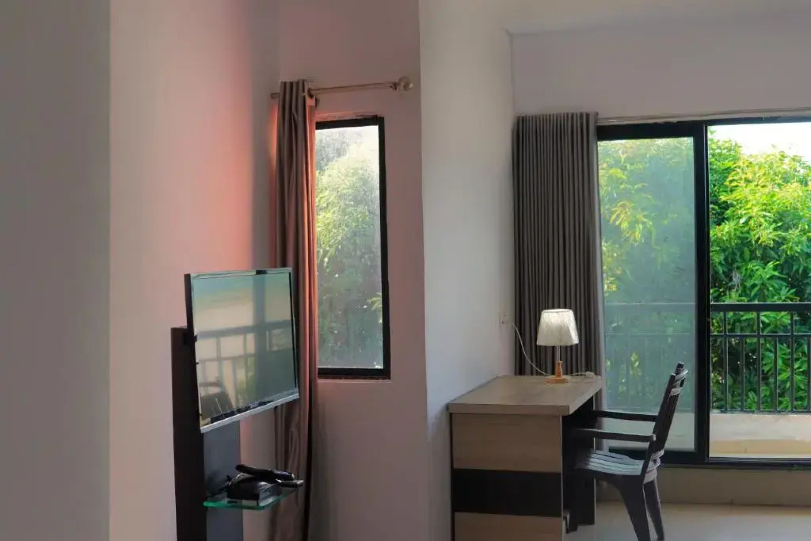 Rewa Hotels & Resorts