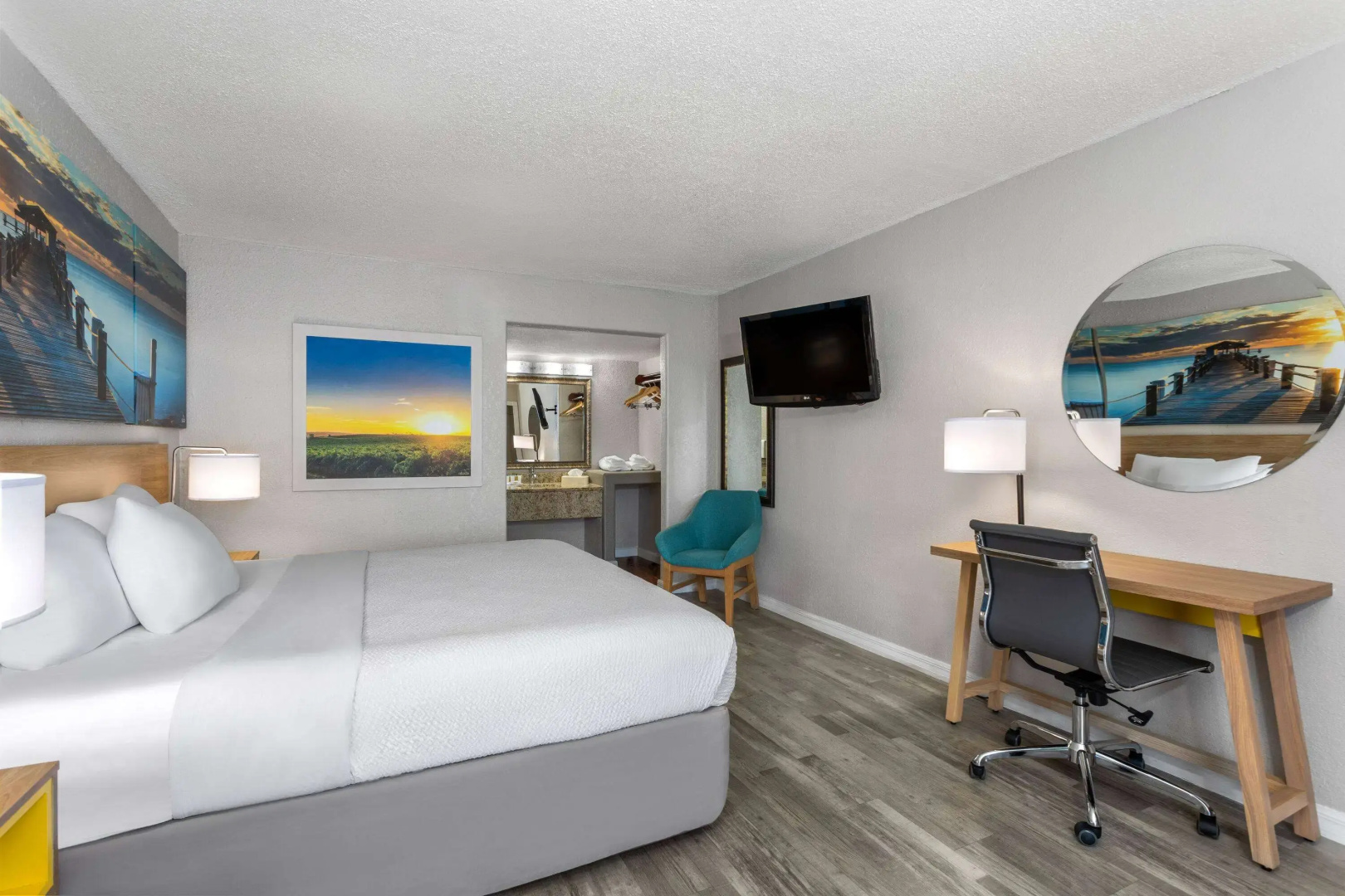 Days Inn by Wyndham Wildwood I-75