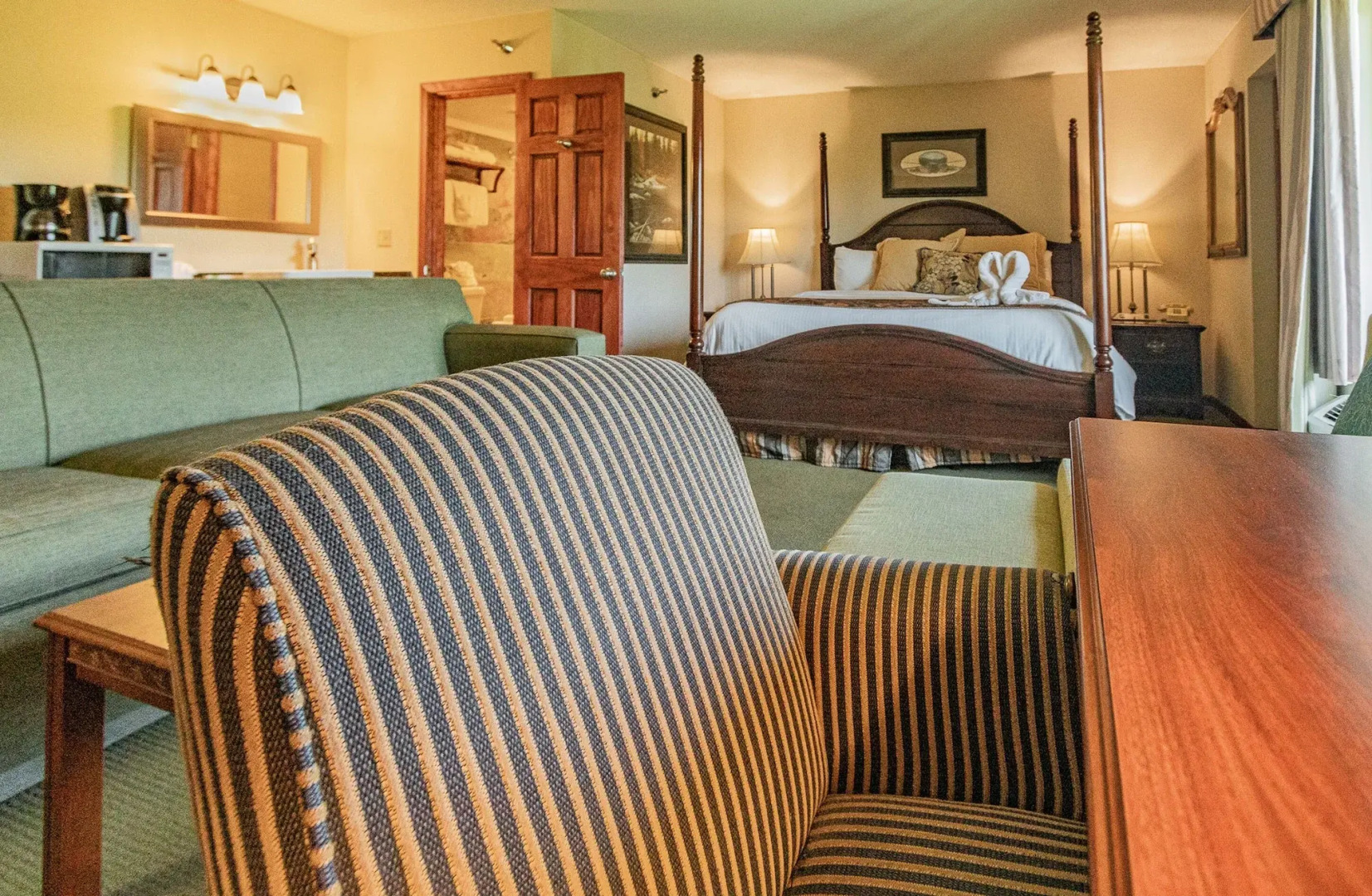 Arbors at Island Landing Hotel & Suites