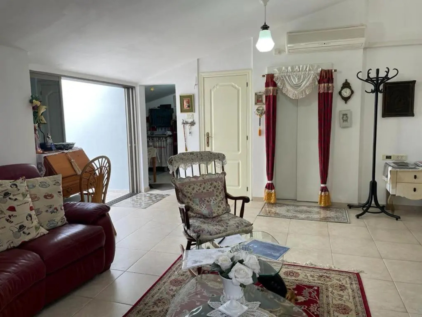 Shelly's Home Boutique Aparments