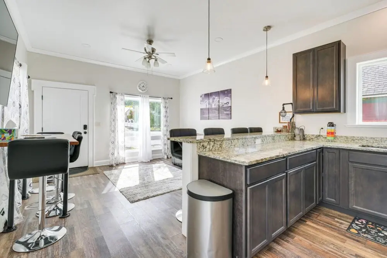 Mountain-view Anaconda Home w/ Gas Grill!