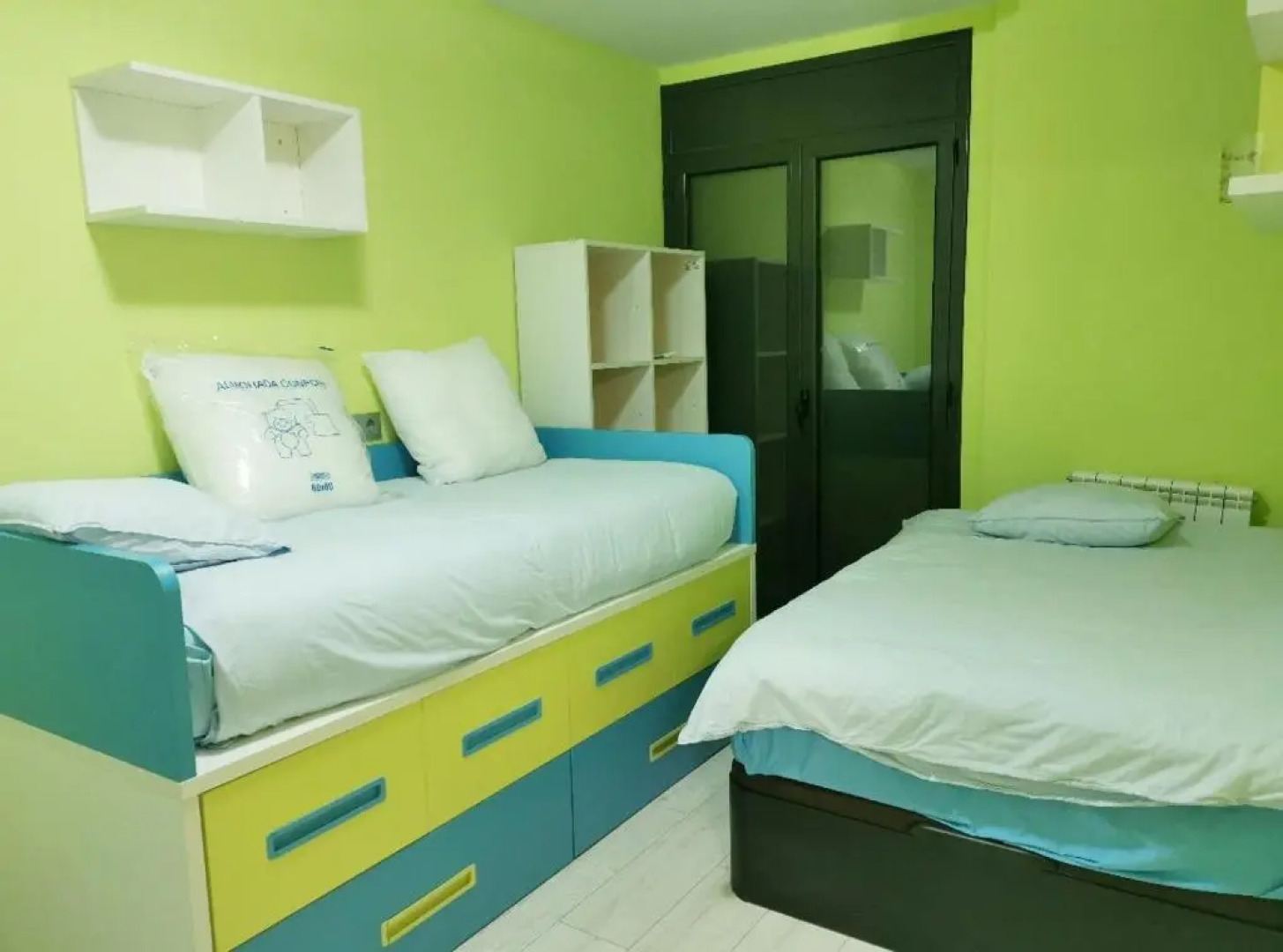 Duplex / Beach 3min/ BCN center 10min/Tren 2min