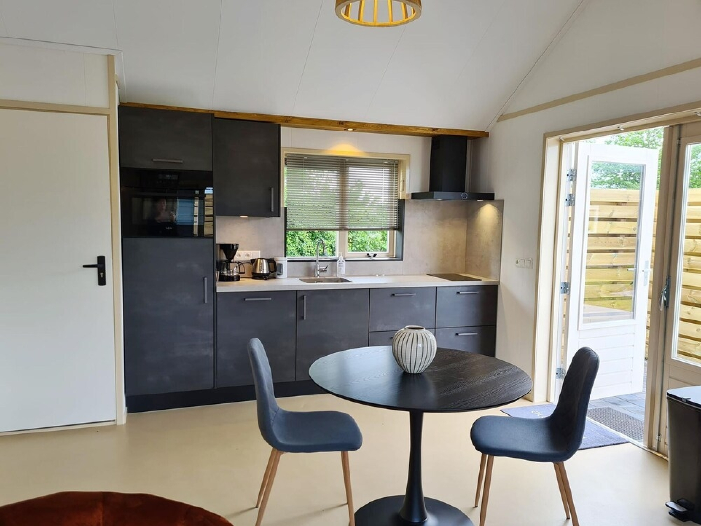 Tiny House, Romantic in the Middle of Nature