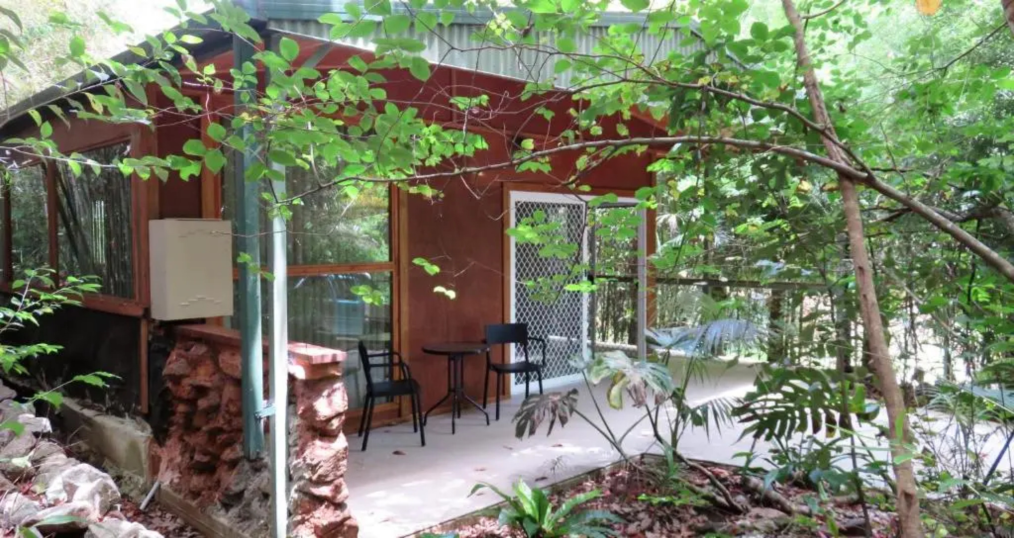 Treetops Accommodation Montville