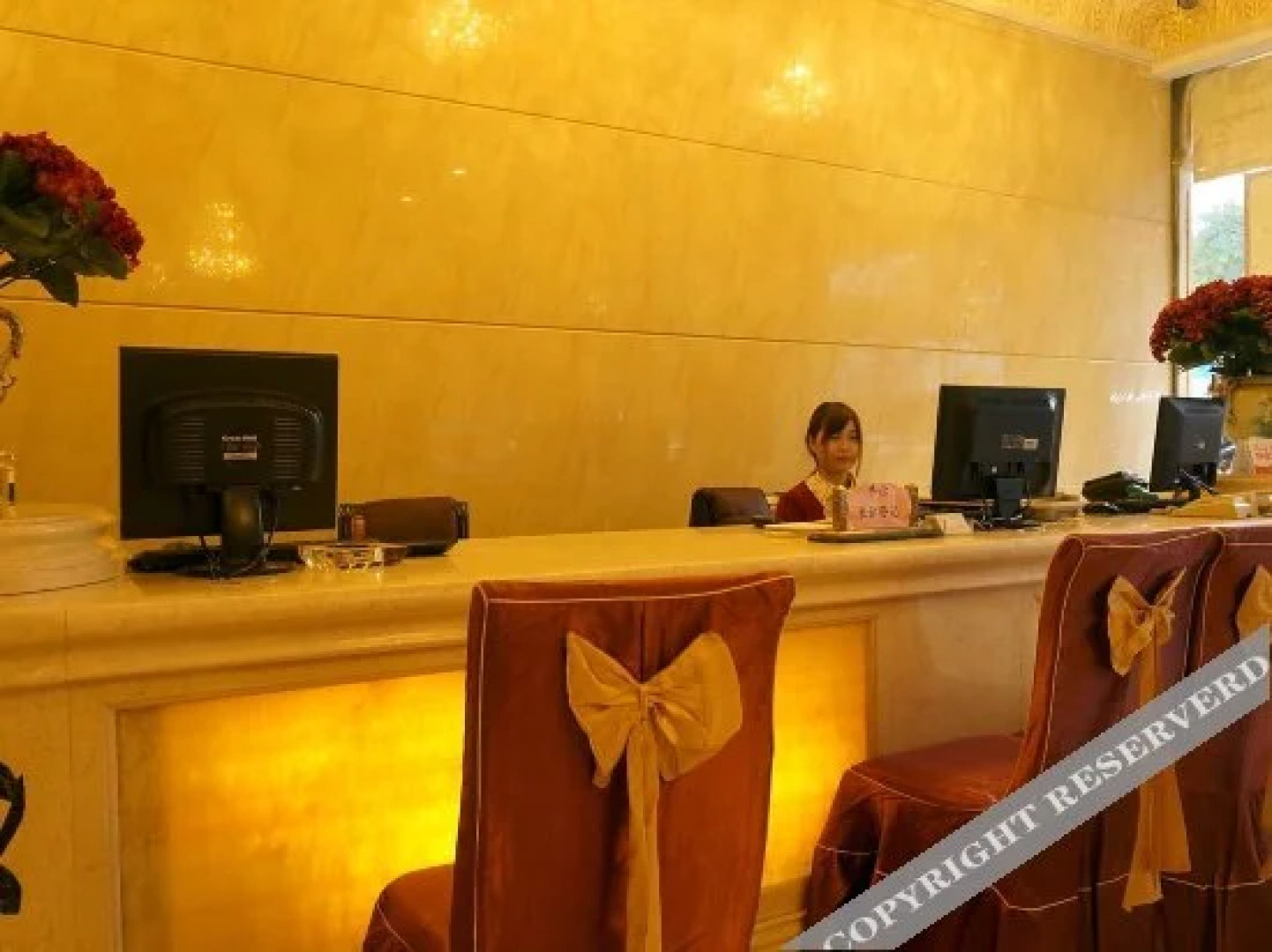 Yangjiang Huaying Hotel