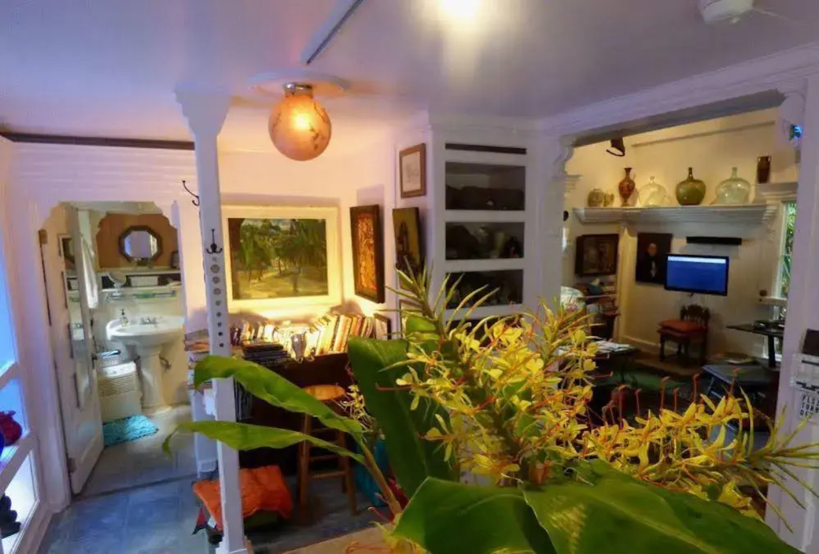 Upcountry Volcano Village Mountain Cottage