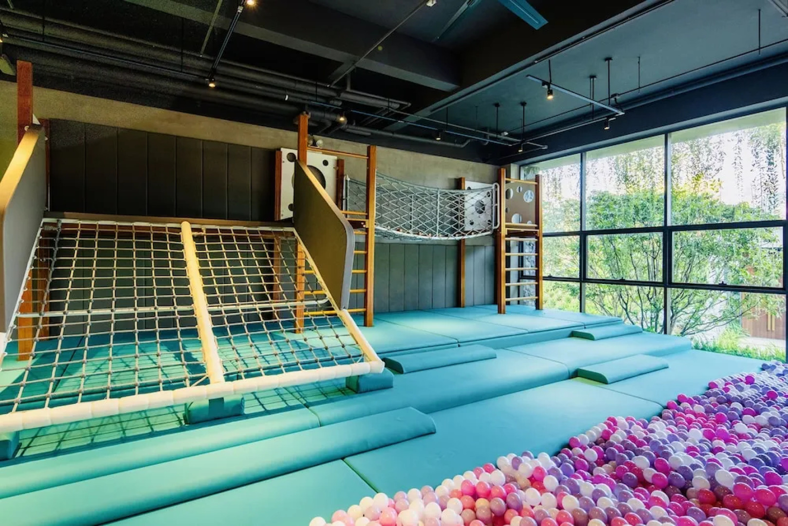 LUX* Chongzuo, Guangxi